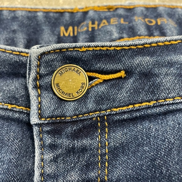 Michael Kors Medium Blue Wash Gold Button Logo Accent Skinny Denim Jeans size 14 - Picture 6 of 15